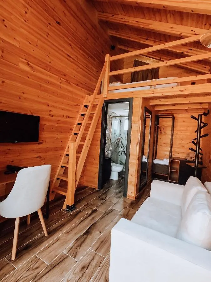 Üdülőközpont Hysaj Agroturizem Hotel Grilla