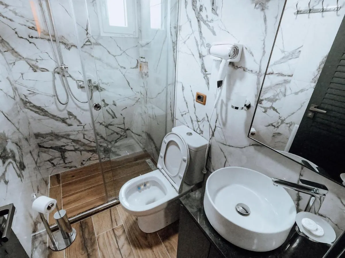 Hysaj Agroturizem Hotel Grilla Üdülőközpont