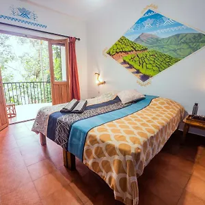Chrissie's Hotel Thekkady